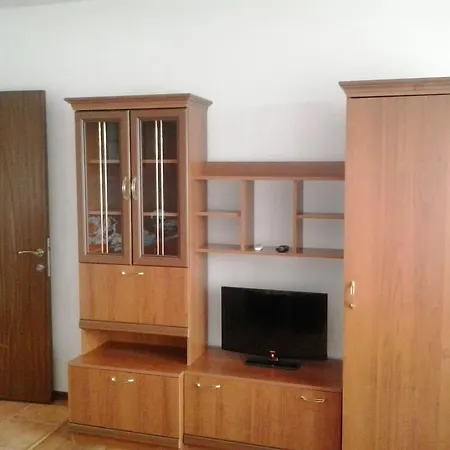 Апартаменты In Sunny Hill 3 *