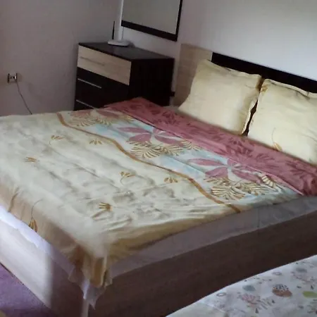 In Sunny Hill 3 * Szozopol