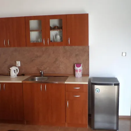 In Sunny Hill 3 Апартаменты Созополь