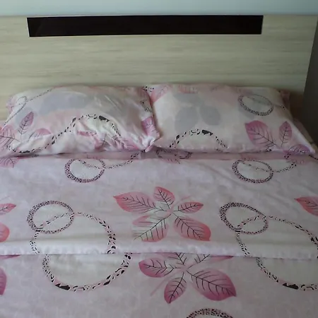 In Sunny Hill 3 * Szozopol